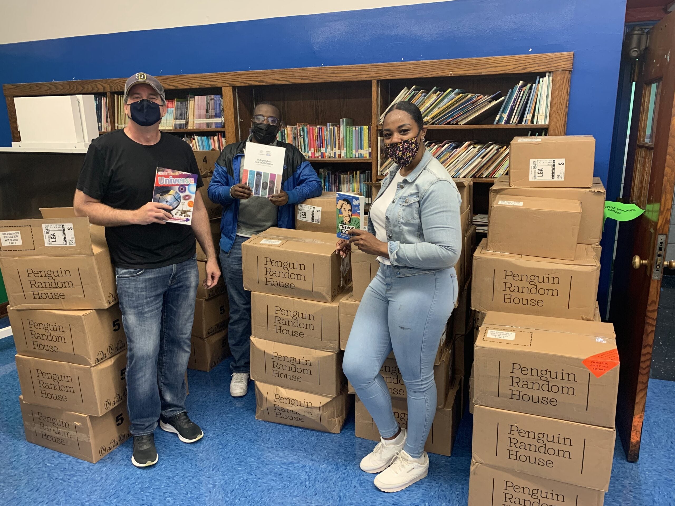 PRH Education Delivers Classroom Libraries